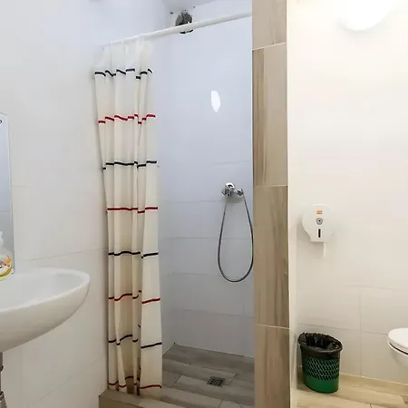 Hostel Central Inn *