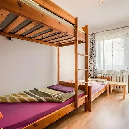 Hostel Central Inn *